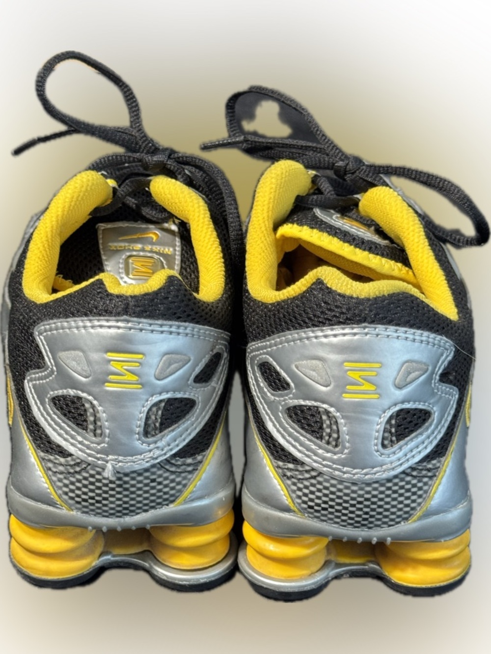 Nike Shox Turbo Black Silver Yellow Running Shoes Men’s 10.5 - Picture 4 of 8
